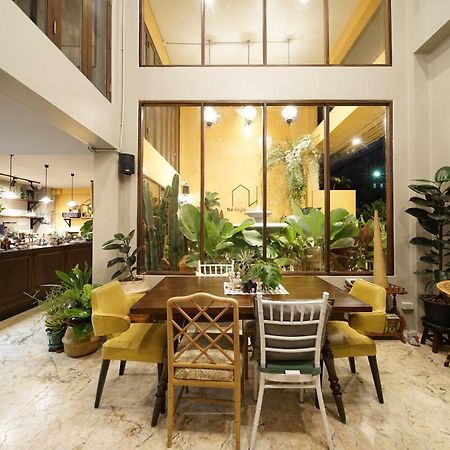 Na Vayla Paplern Bed & Breakfast Bangkok Exterior photo